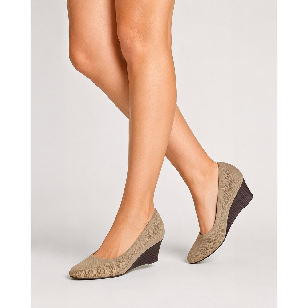 VIVAIA‎ Beige Knit Wedge Pumps - Size EU 41.5 / US 10 / NWT